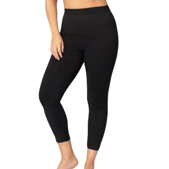 Shapermint Pants - NWT Plus size Shapermint Essentials High-Waist Shaping Capri. 3X